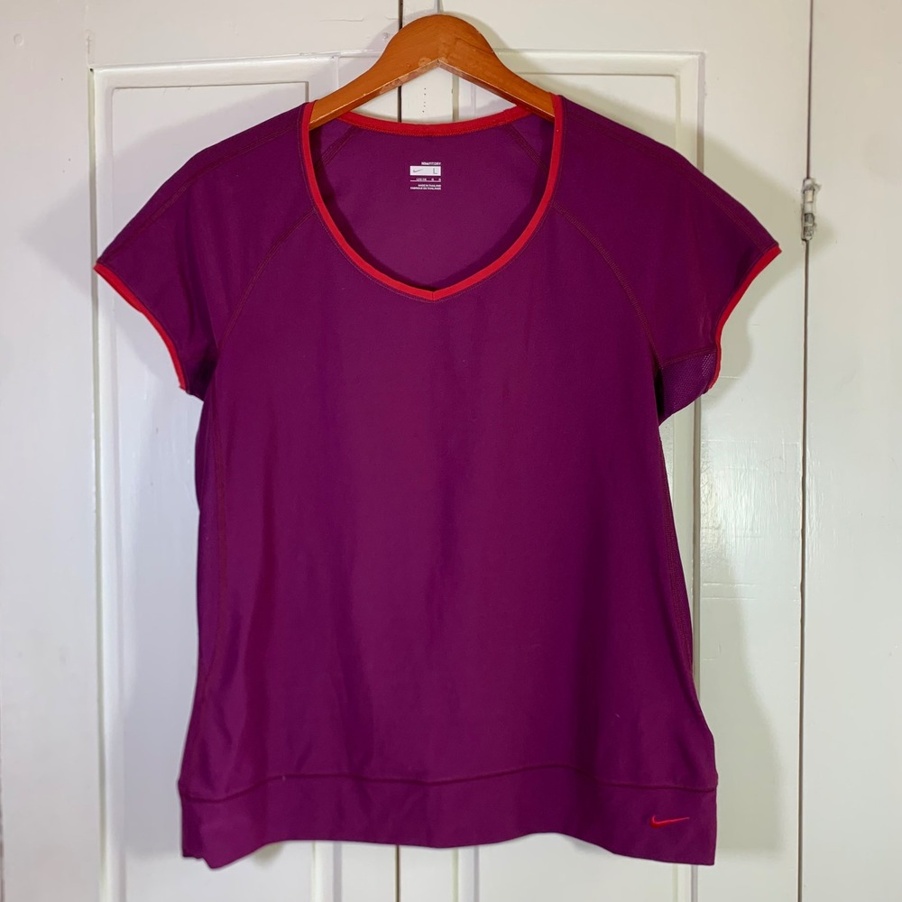 Nike Fit Dry Womens Large Purple Red Mesh Trim Athletic Training T-Shirt Gym Run